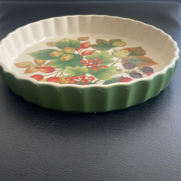Cloverleaf Country Fruits Quiche Dish Tart Flan Pie Plate Green 9” - Picture 4 of 7